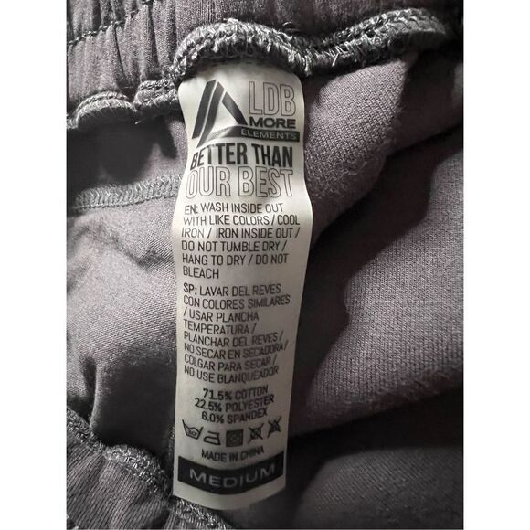 Alphalete Men's Charcoal Drawstring ELMTS Athletic Shorts Size Medium NWT - Picture 3 of 4